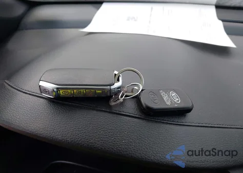 2020 Kia Forte Gt-Line z USA, uszkodzony, nr VIN 3KPF34ADXLE162627